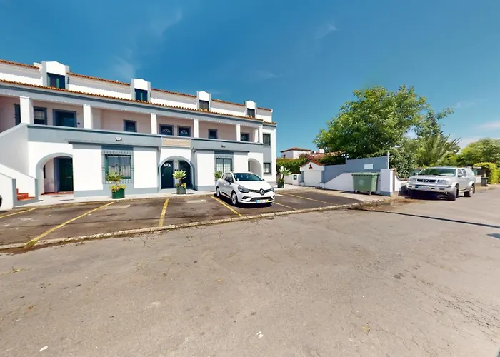 Azores Pedra Apartments - T0 E T1